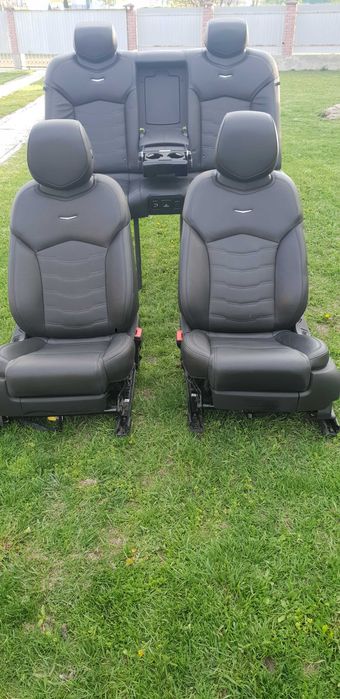 Салон Карты Дверей Обшивка Сиденья сідушки Кожа Cadillac ct6 2017р