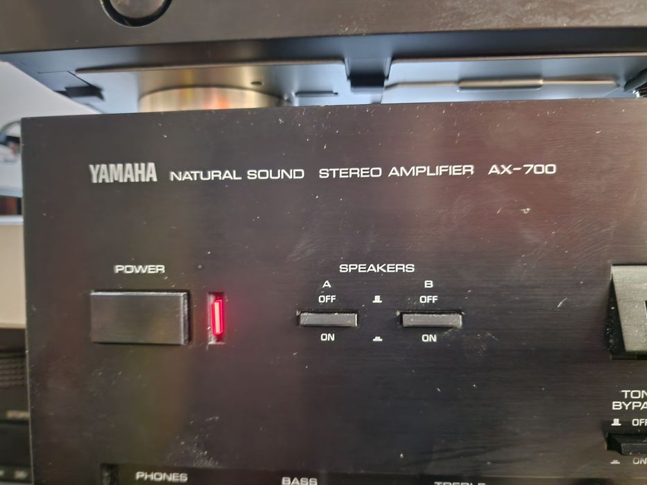 Wzmacniacz stereo Yamaha AX 700