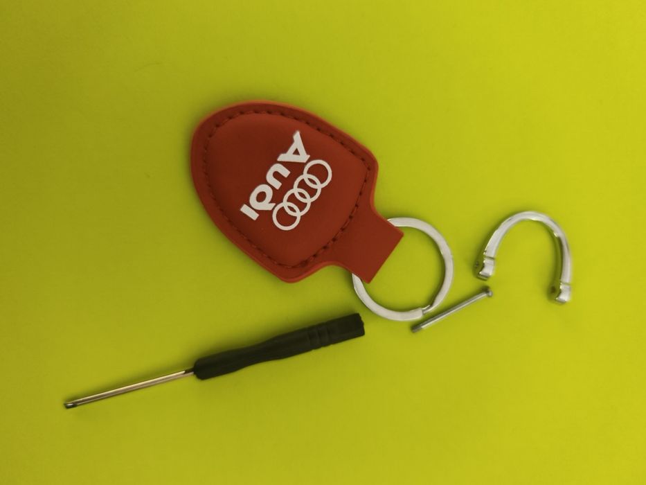 Audi brelok do kluczy skórzany czerwony nowy