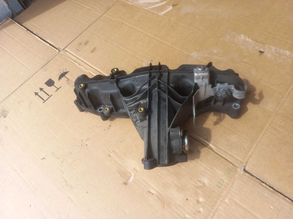 VW Golf B7 Skoda Seat 2.0 2,0 TDI CFF Впускний колектор 03L129711AM