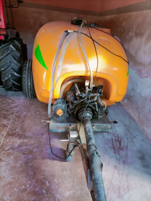 Оприскувач садовий Vulcano 2000 літрів