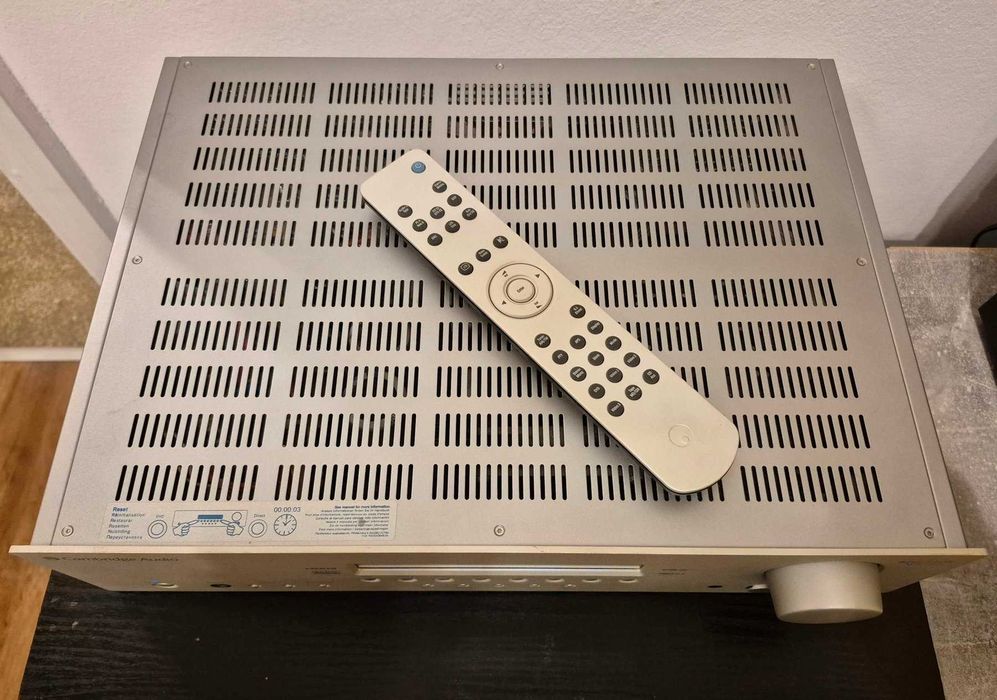 Amplificador Cambridge Audio - Azur 540R v3