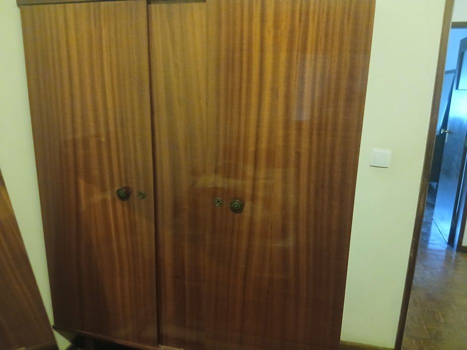 Forno,roupeiro, sofás cama