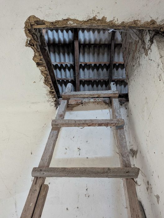 Продається будинок у с. Богородчани по вул. Вишневій (12)