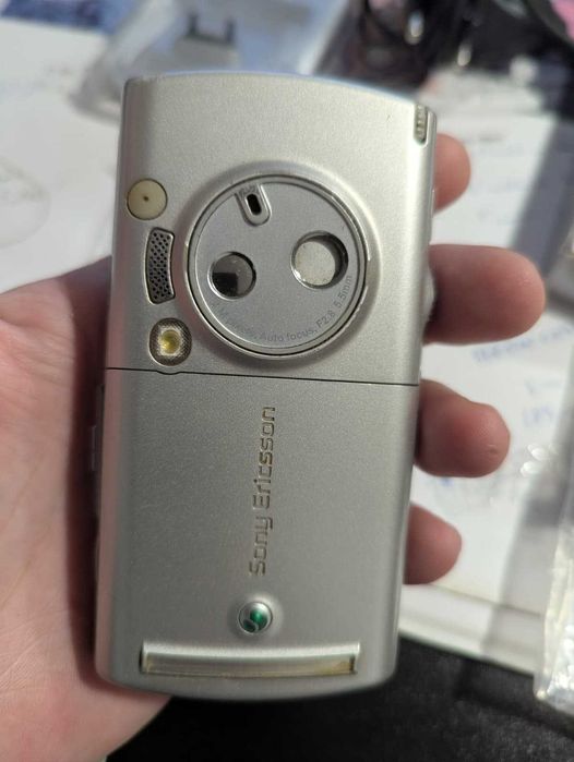 Sony Ericsson P990i