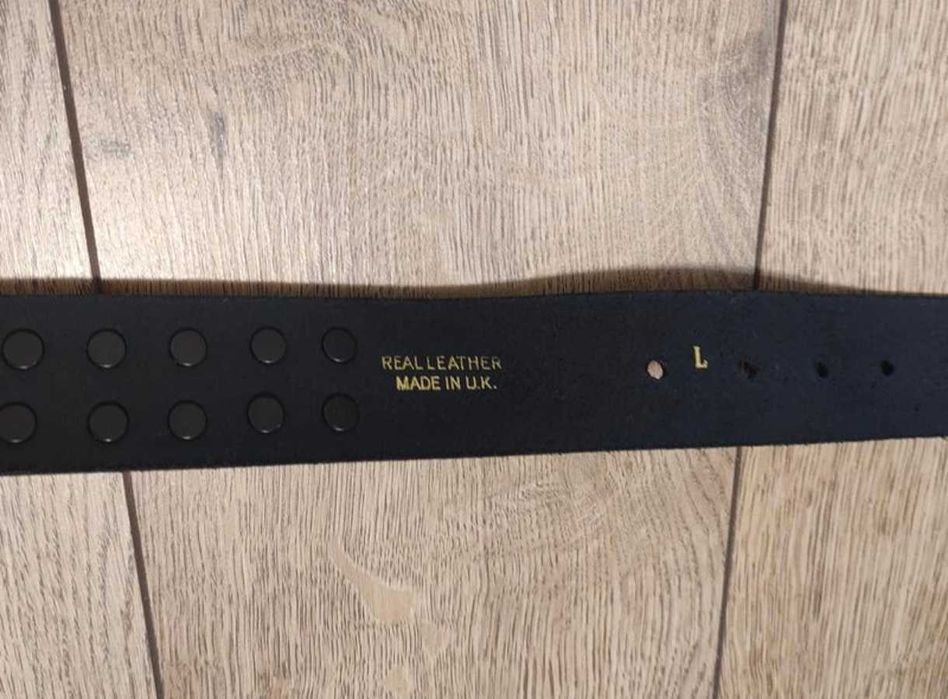 Пояс з шипами чорний шкіряний подарунковий неформальський кожаный