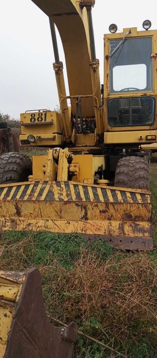 Продам екскаватор АТЕК 811