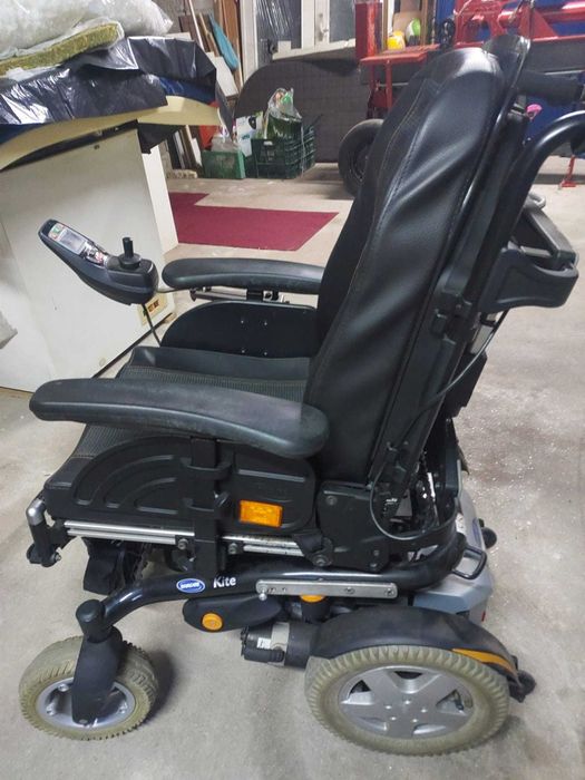 Cadeira Eletrica- Invacare kite