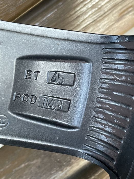 Диски Dezent R17 5.114.3 ET45 Рено Меган Сценік Мазда Хюндай Кіа