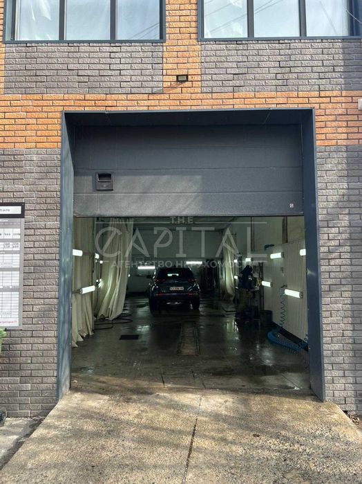 Продажа отдельно-стоящего коммерческого здания / 1067 м2/ Соломенка