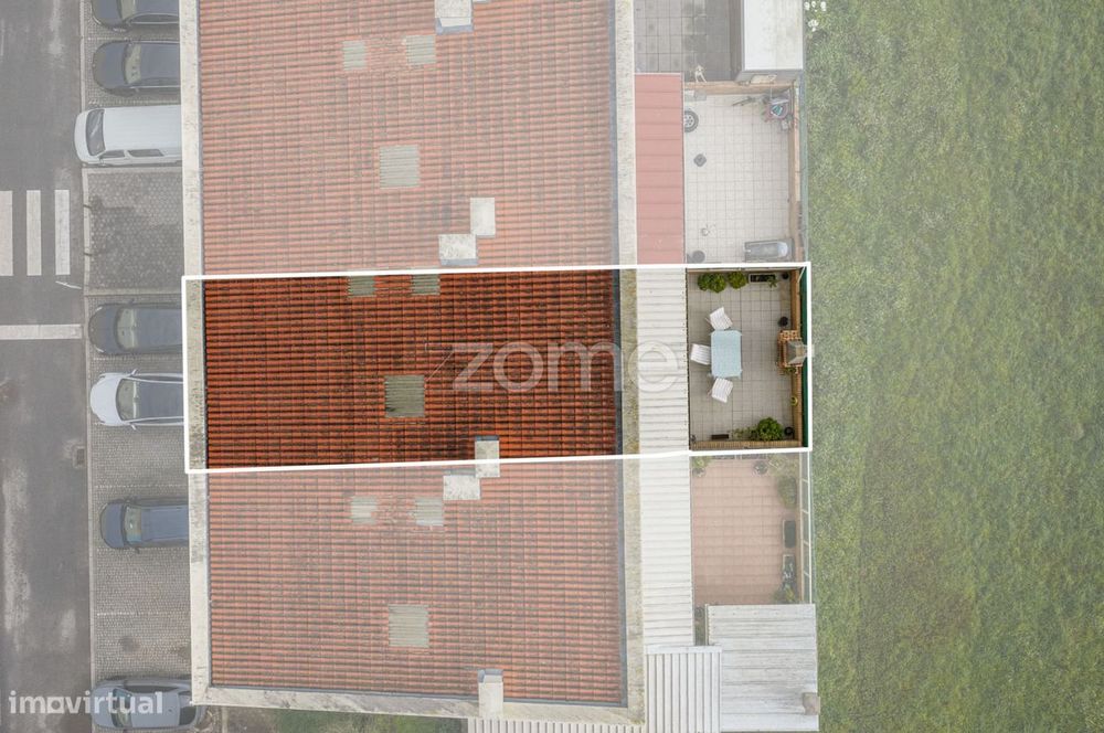 T2 Duplex com Terraço em Gulpilhares - V.N. Gaia