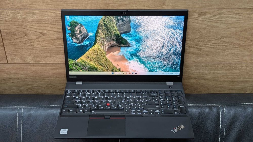 Lenovo ThinkPad T15 Gen 1 15.6" 4K UHD IPS 500 nits HDR i5 16Gb 256Gb
