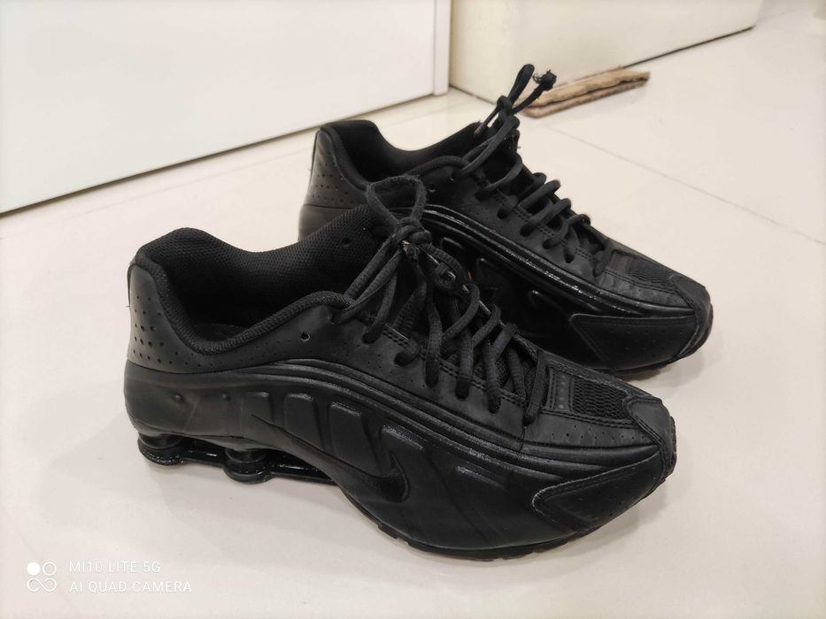 Sapatilha Nike shox