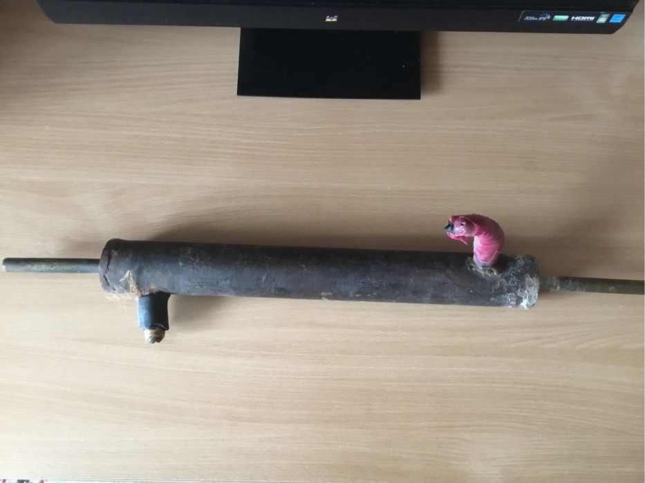 Випарювач для дистиляціі рідин