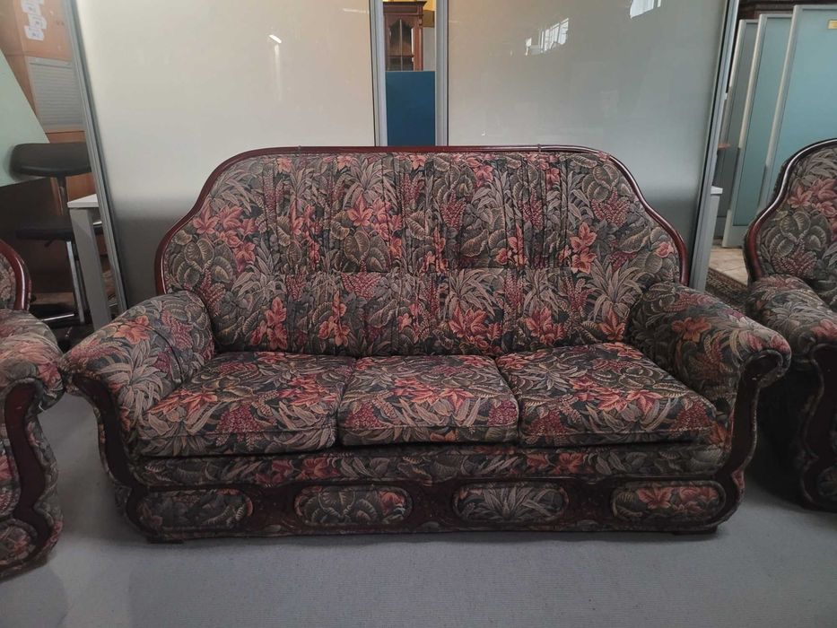 Sofá cama vintage - óptimo estado, sem qualquer zona rasgada