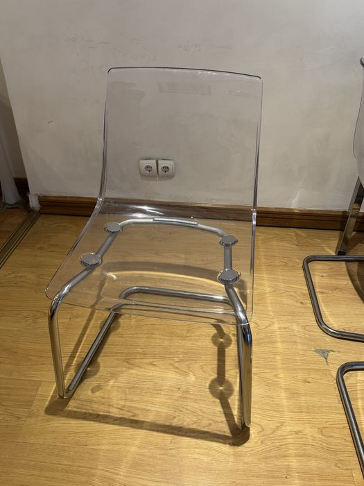 Cadeiras para mesa
