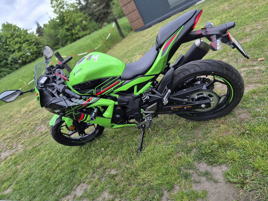Kawasaki Ninja 125 jak nowy