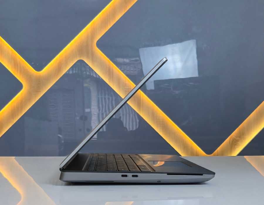 Игровой Ноутбук из США | Dell Precision 7550