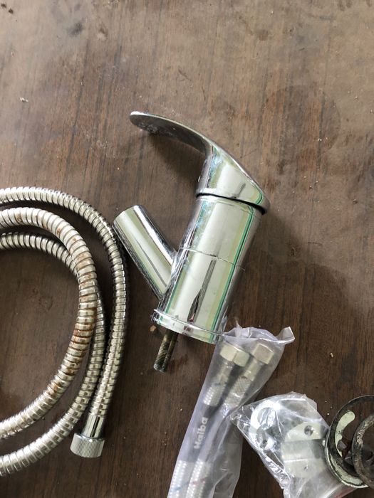 Смиситель води бу