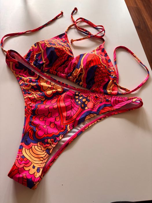 Piękne trzyczęściowe bikini Rozm L