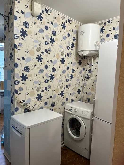 3к.кв, норм житл стан, біля парку Совки, 10 мін к метро