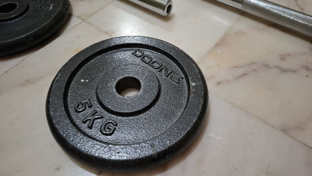 Barra 120cm 30mm 2 discos 5kg e barra harter 45cm 30mm