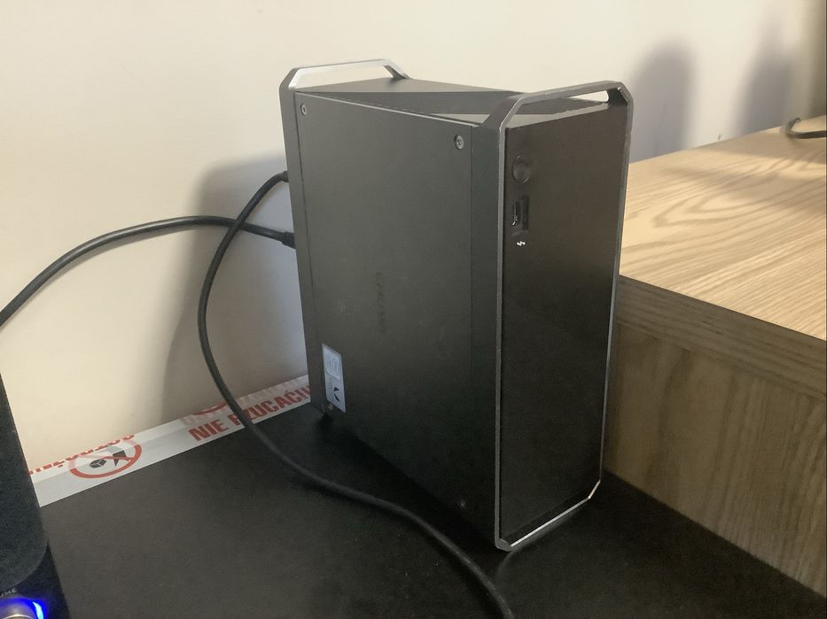 Chuwi HiGame Batocera (i7-8709G i VegaM 4GB HBM2) emuluje WiiU w 60fps