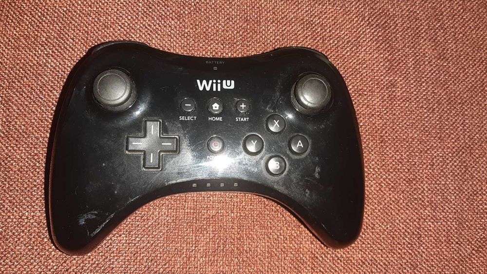 Gamepad Wii U z Japonii