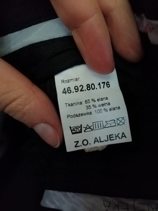 Garnitur męski raz założony