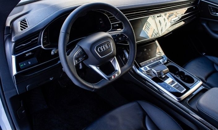 Audi audi q8,  продаж