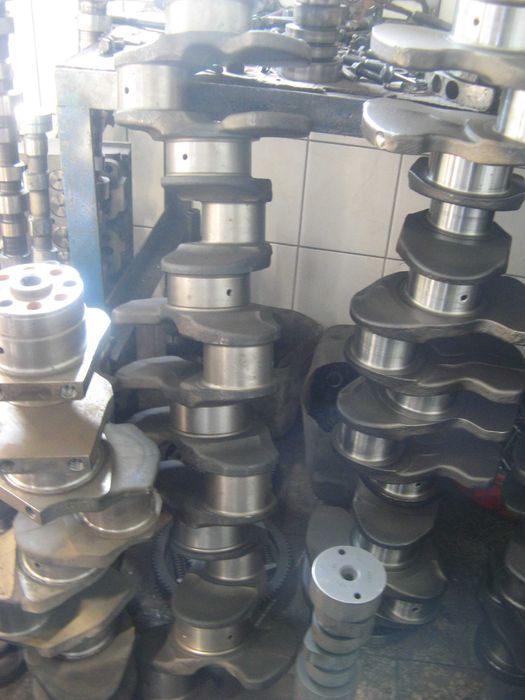 Wał  korbowy sw 400  sw 680  kombajn Bizon  oraz inne części