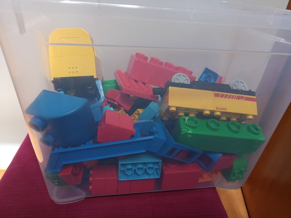 Legos  de criança vários