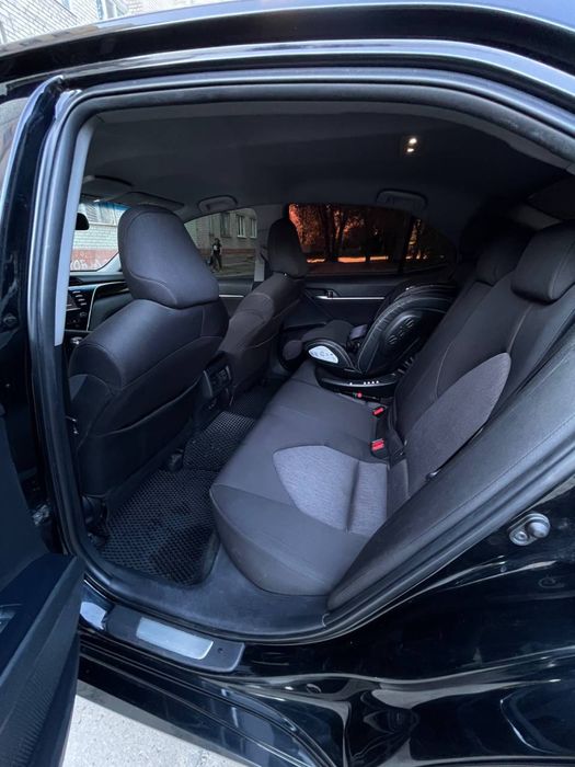 Toyota camry официал