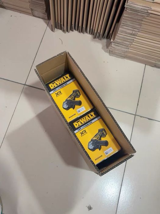 Dewalt dcg 404!!!!