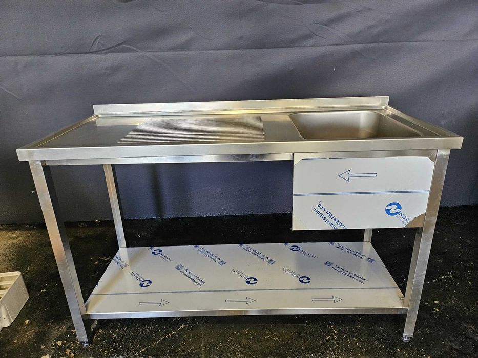 Bancada em inox com lava loiça grande