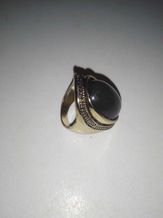 Anel no 17 com pedra