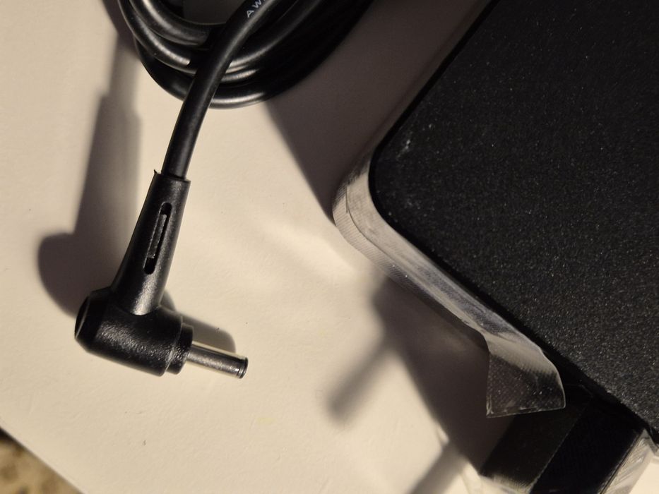 Carregador compatível com PC Portátil ASUS – Novo