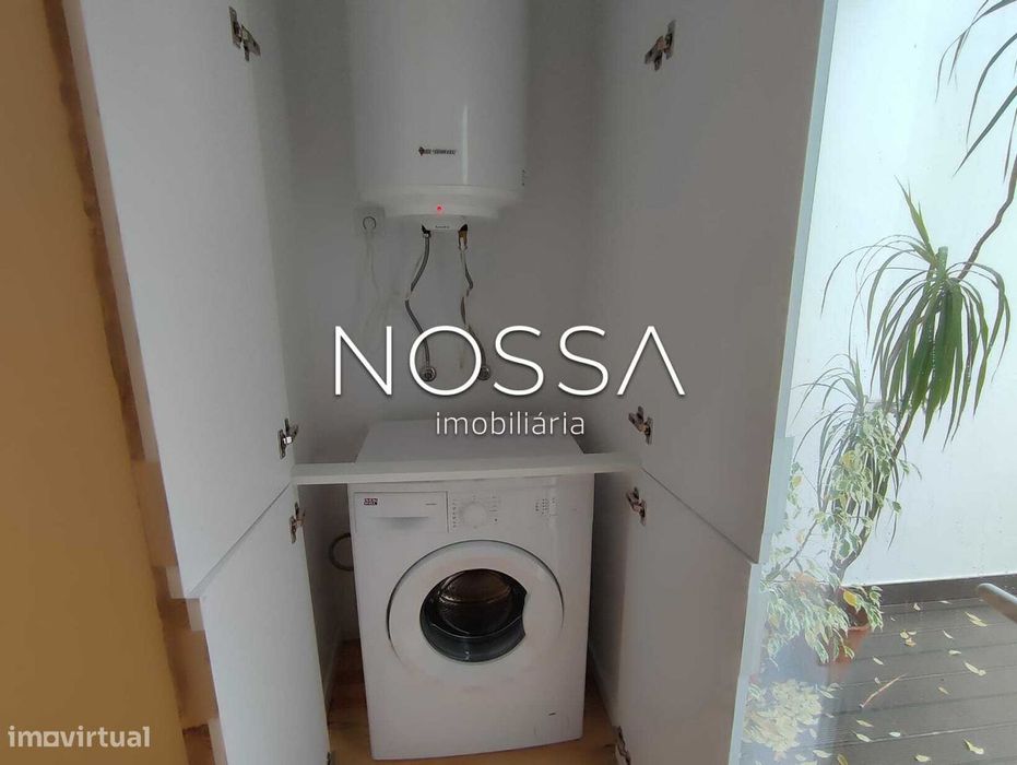 Apartamento com logradouro para Arrendar na Penha de França