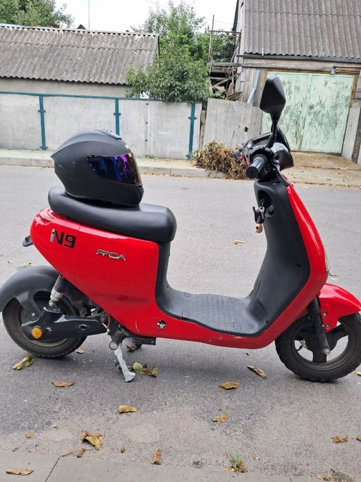 Продам Електроскутер FADA N9 у відмінному стані + шолом у подарунок!