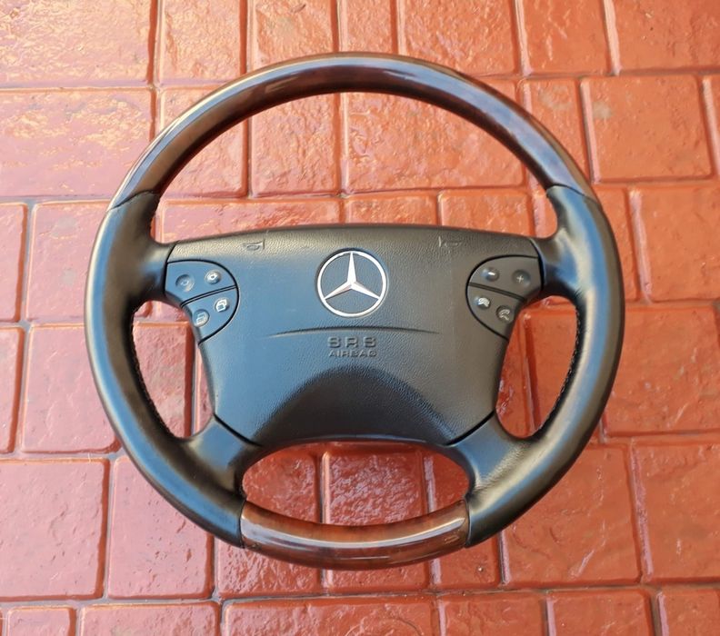 Рули Мерседес 124 126 140 163 190 202 203 208 210 211 220 221 463 Вито