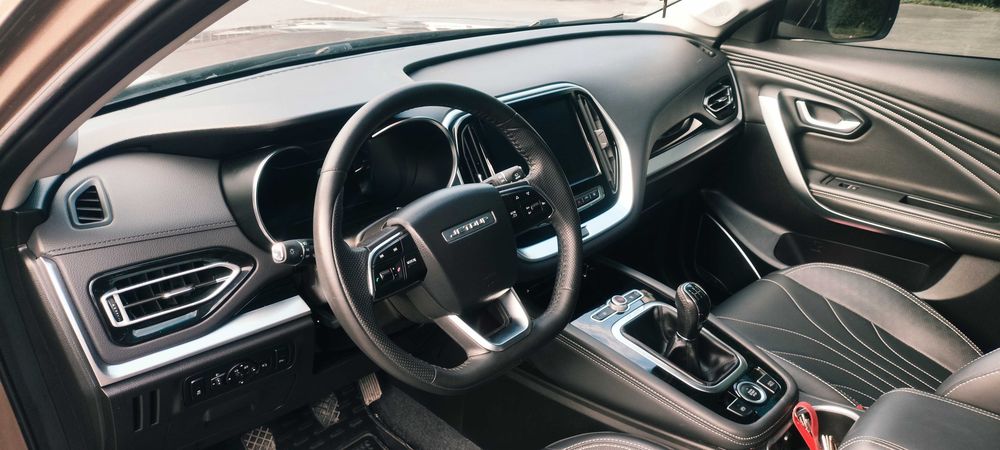 Автомобіль chery jetour x70