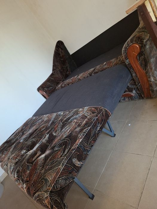 Диван розкладний темно кольоровий велюр