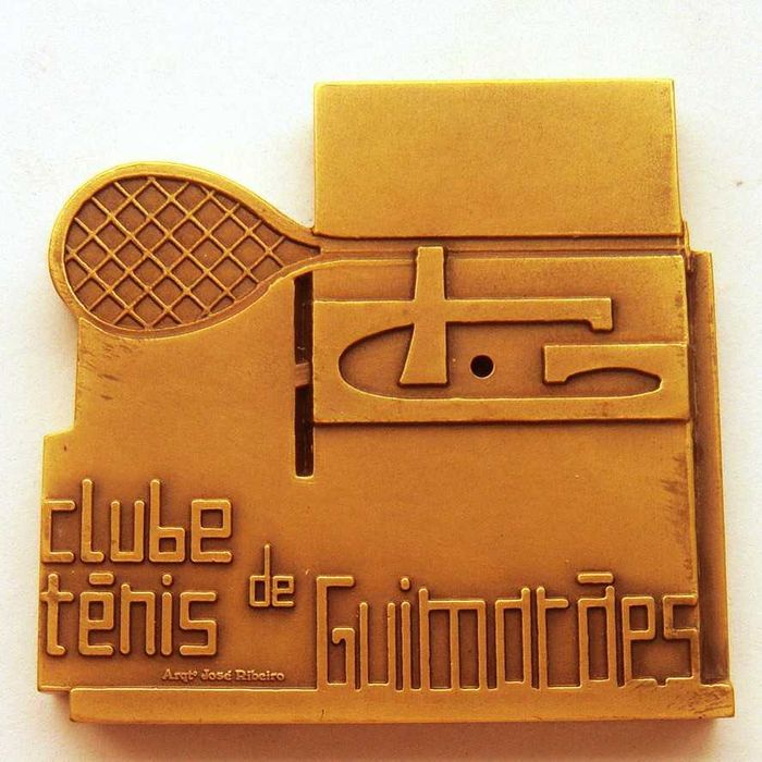 Medalha de Bronze Clube Ténis de Guimarães por Arquitecto JOSÉ RIBEIRO