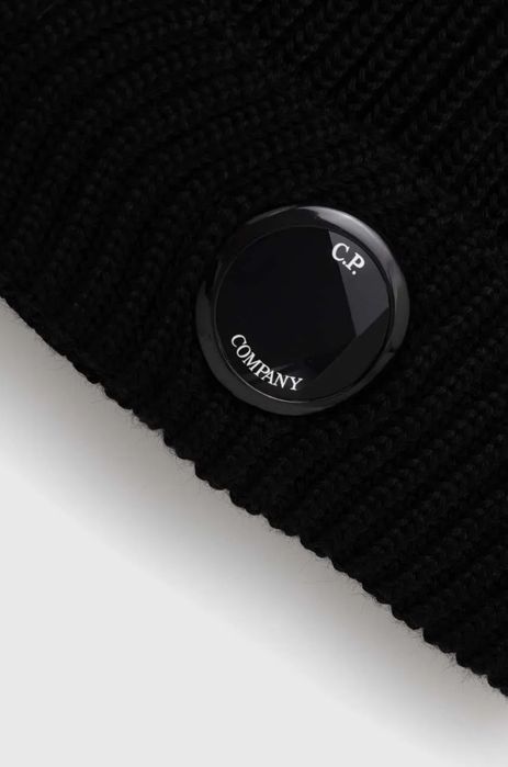 Продам шапку C.P.Company