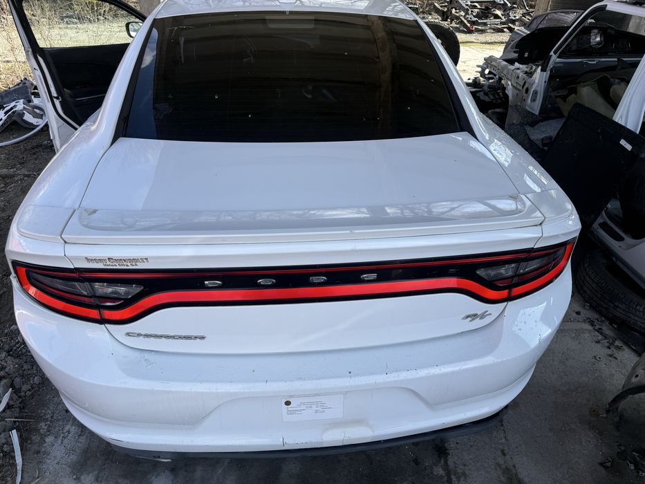 Blenda tył dodge charger 15-23r
