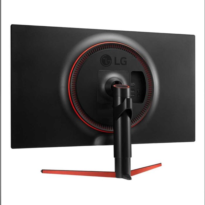 Монітор LG 32GK650F-B