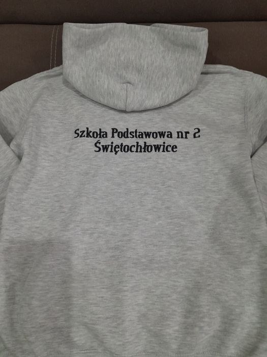 Bluza szkolna 140 / 9-11 lat