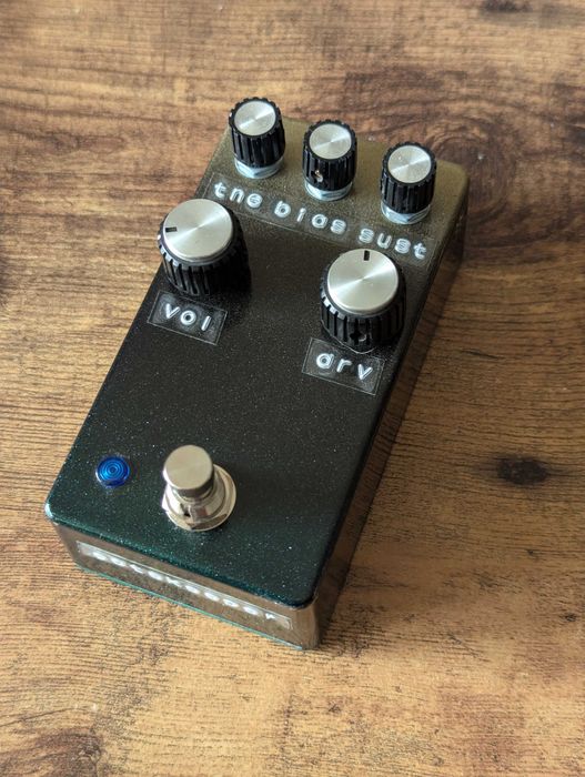 悪魔FUZZオリジナル（フルサイズ）　クリッピング切り替え付き　新品未使用 fuzz face - Warszawa - sprawdź kategorię Instrumenty