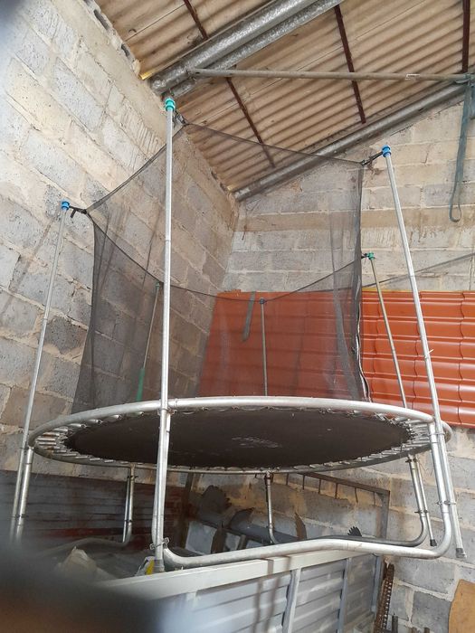 Trampolina dziecięca 2 metry średnicy