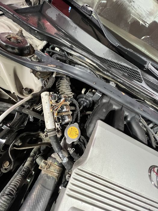 Продам Toyota Camry на газу 3.0 літра